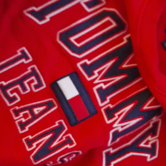 Sweetshirt - Picture 3 of 4